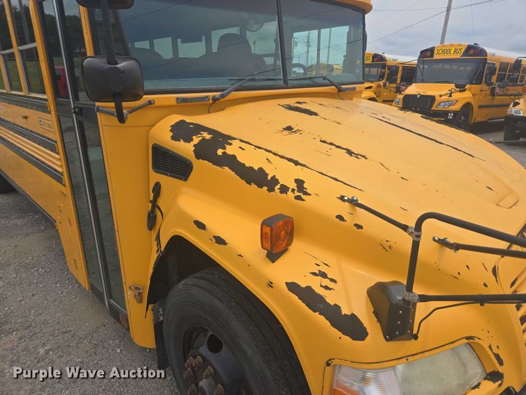 image for item DU7824 2014 Blue Bird Vision school bus