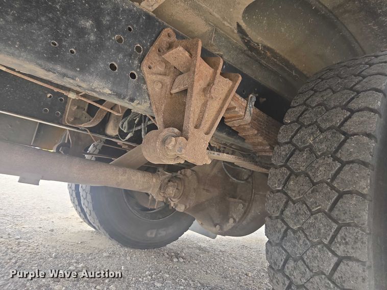 image for item DU7824 2014 Blue Bird Vision school bus