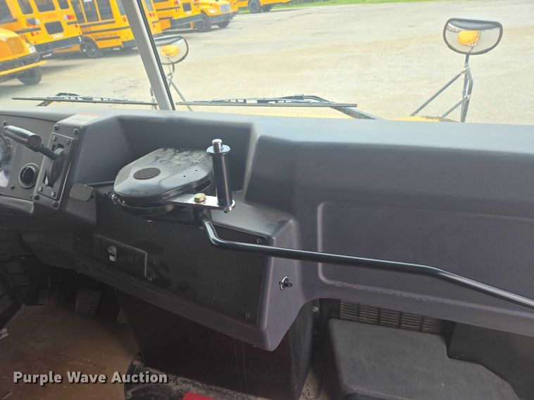 image for item DU7824 2014 Blue Bird Vision school bus