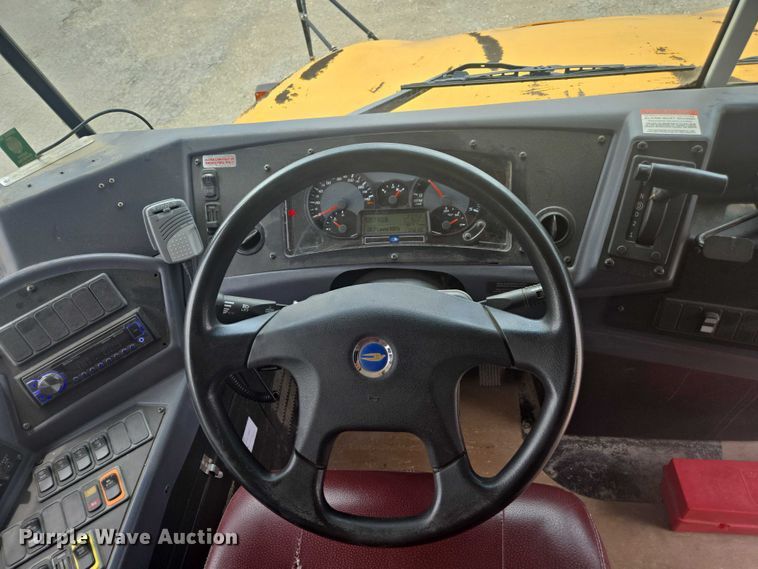 image for item DU7824 2014 Blue Bird Vision school bus