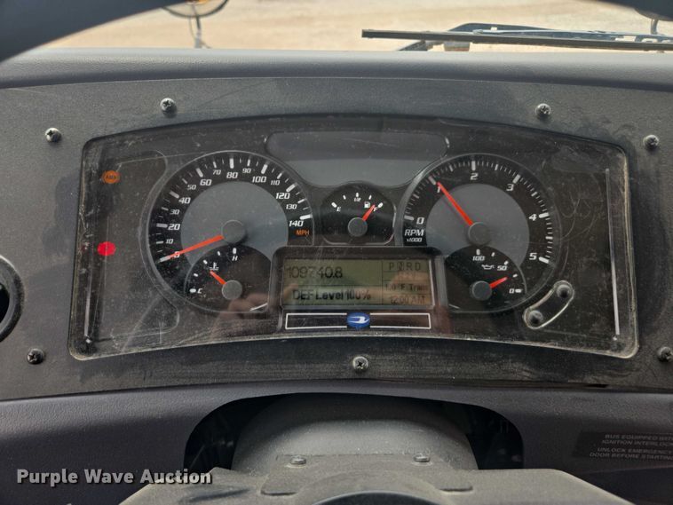 image for item DU7824 2014 Blue Bird Vision school bus