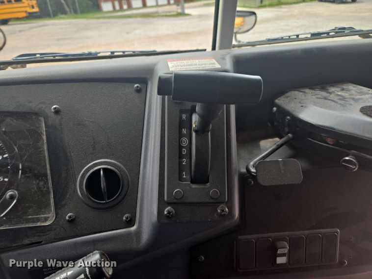 image for item DU7824 2014 Blue Bird Vision school bus