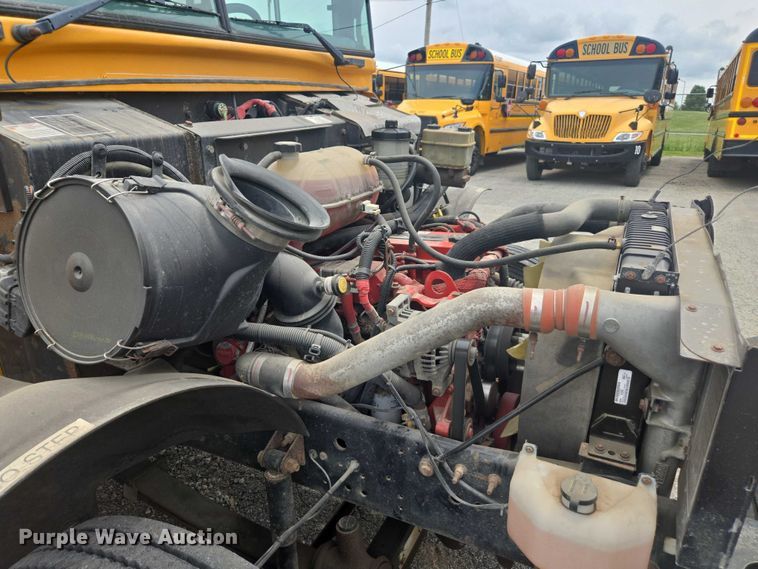 image for item DU7824 2014 Blue Bird Vision school bus