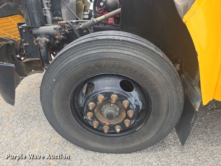 image for item DU7824 2014 Blue Bird Vision school bus