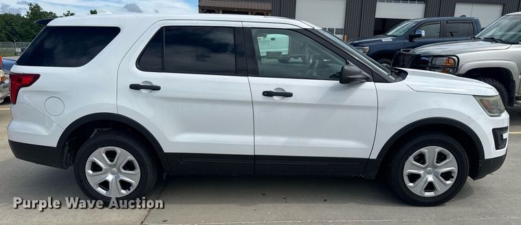 image for item DU7828 2017 Ford Explorer Police Interceptor SUV