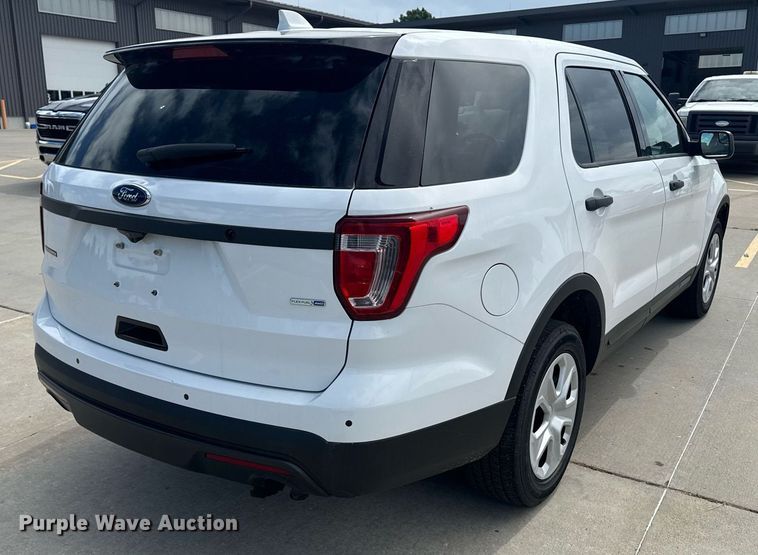 image for item DU7828 2017 Ford Explorer Police Interceptor SUV