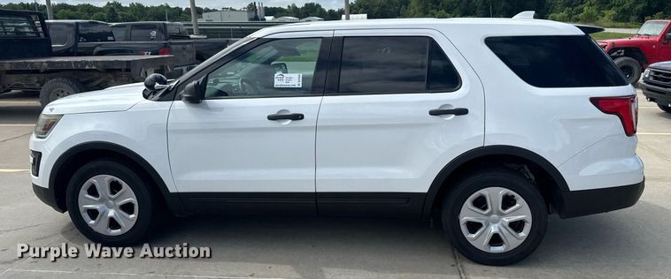 image for item DU7828 2017 Ford Explorer Police Interceptor SUV