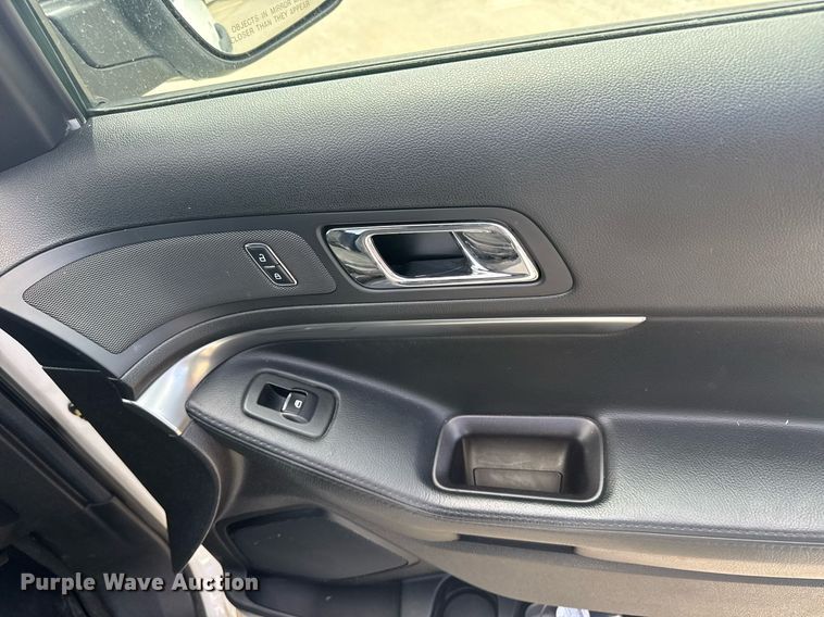 image for item DU7828 2017 Ford Explorer Police Interceptor SUV