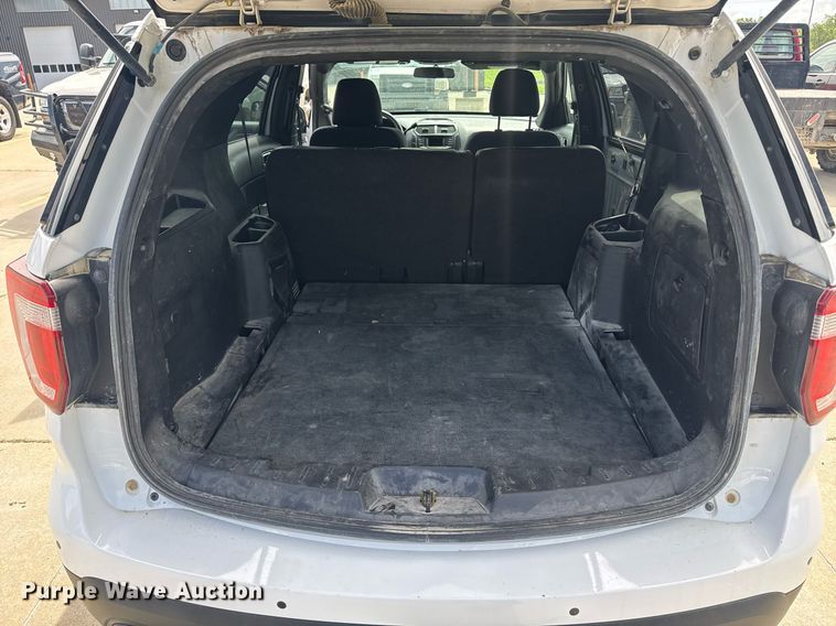 image for item DU7828 2017 Ford Explorer Police Interceptor SUV