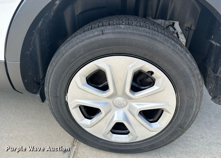 image for item DU7828 2017 Ford Explorer Police Interceptor SUV