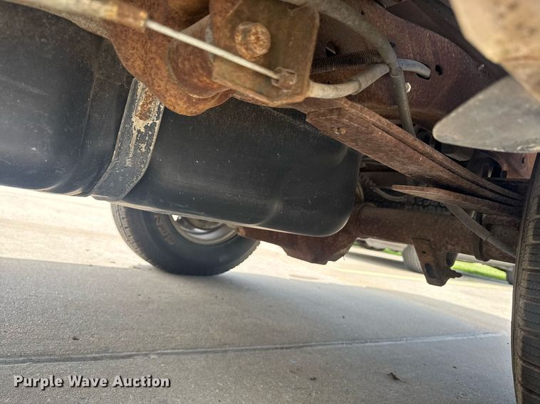 image for item DU7829 1998 Mazda B-series B4000 Ext. Cab pickup truck