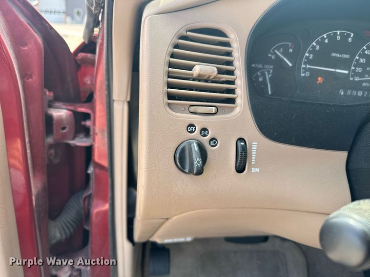 image for item DU7829 1998 Mazda B-series B4000 Ext. Cab pickup truck