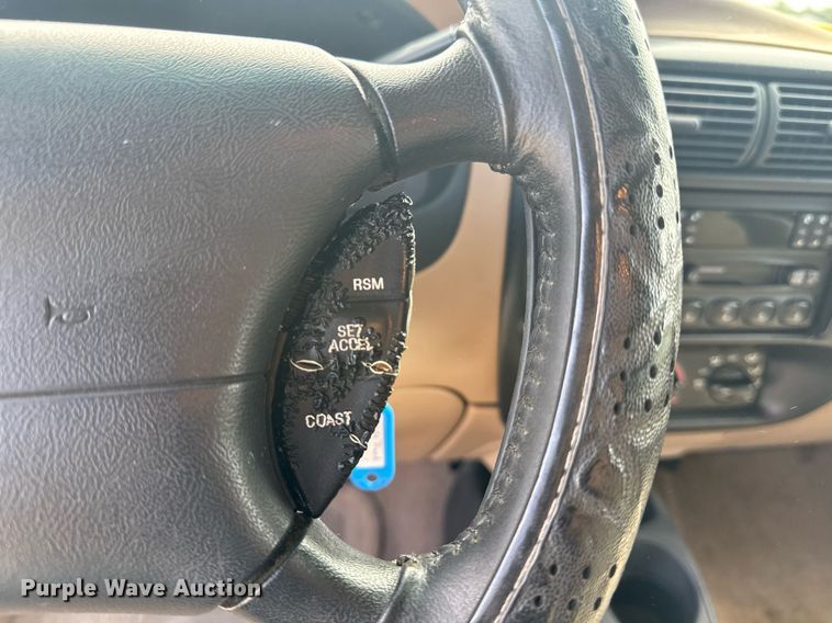 image for item DU7829 1998 Mazda B-series B4000 Ext. Cab pickup truck