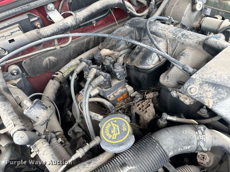 image for item DU7829 1998 Mazda B-series B4000 Ext. Cab pickup truck