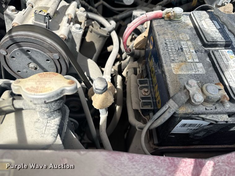 image for item DU7829 1998 Mazda B-series B4000 Ext. Cab pickup truck