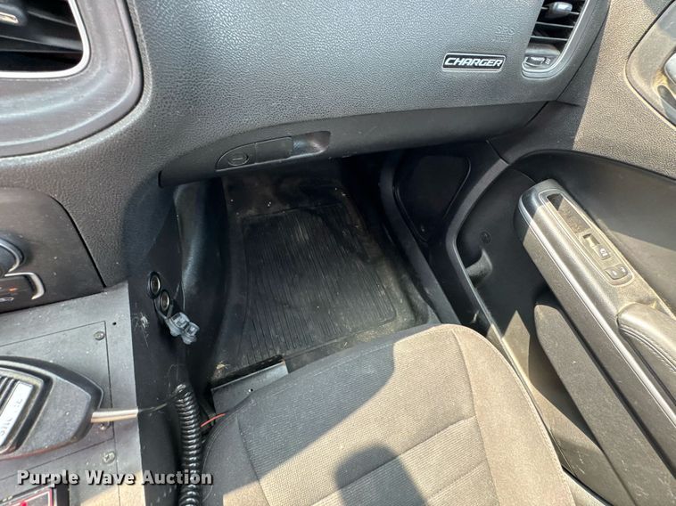 image for item DU9792 2019 Dodge Charger Police 