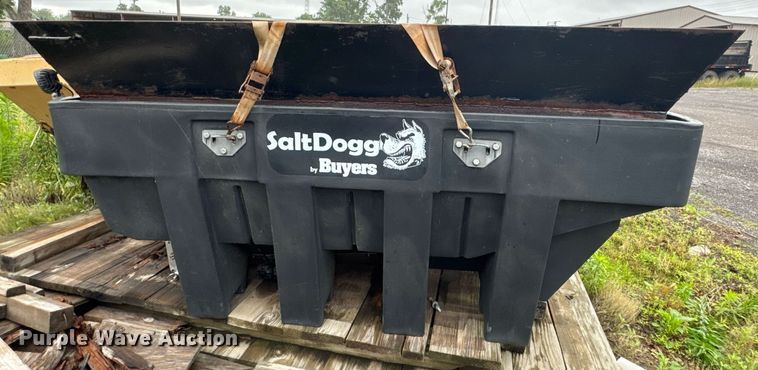 image for item DU9811 Buyers Salt Dogg spreader