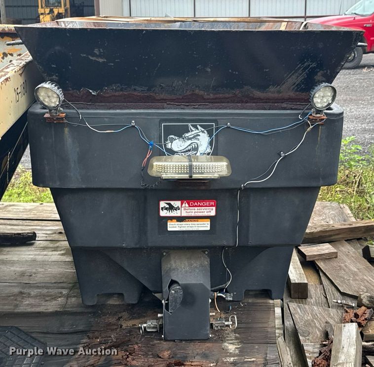 image for item DU9811 Buyers Salt Dogg spreader