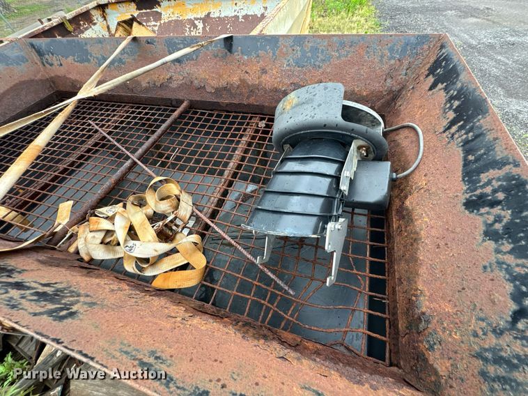 image for item DU9811 Buyers Salt Dogg spreader