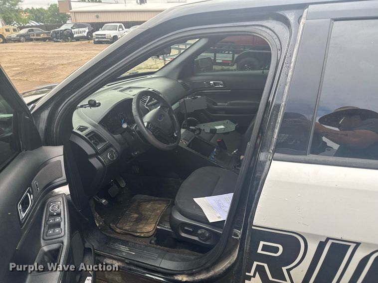 image for item DU9831 2018 Ford Explorer Police Interceptor SUV