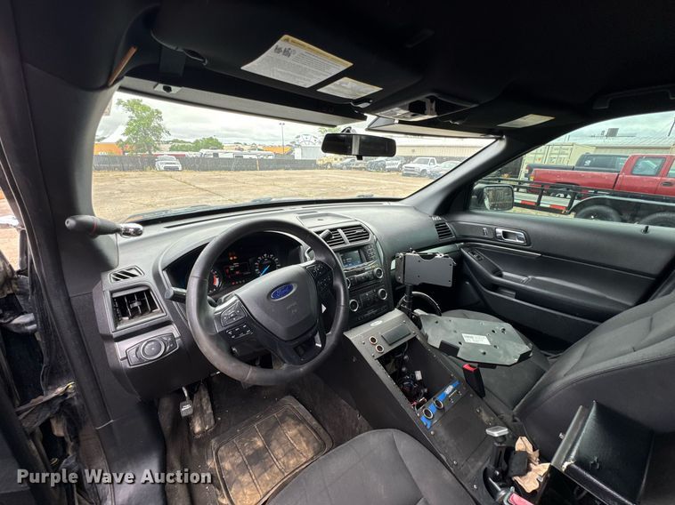 image for item DU9831 2018 Ford Explorer Police Interceptor SUV