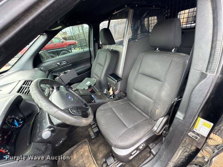 image for item DU9831 2018 Ford Explorer Police Interceptor SUV