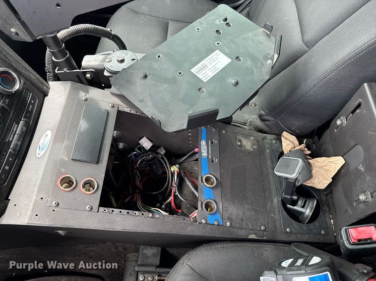 image for item DU9831 2018 Ford Explorer Police Interceptor SUV