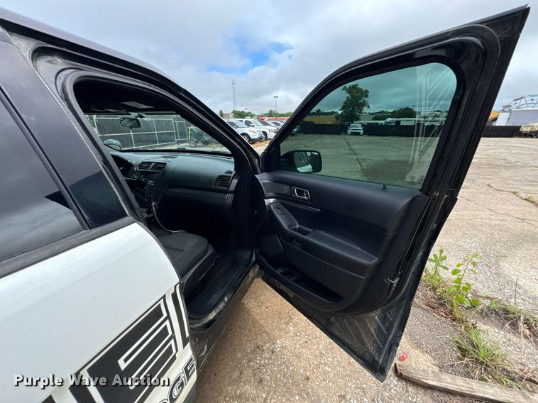 image for item DU9831 2018 Ford Explorer Police Interceptor SUV