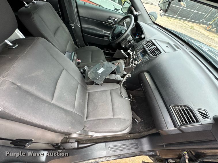 image for item DU9831 2018 Ford Explorer Police Interceptor SUV