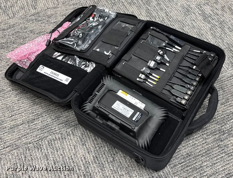 image for item DU9833 Cellebrite universal forensics extraction device