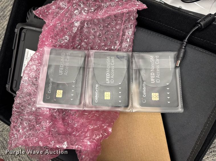 image for item DU9833 Cellebrite universal forensics extraction device