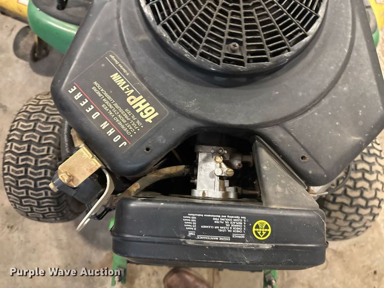 image for item DU9834 1999 John Deere LT166 lawn mower