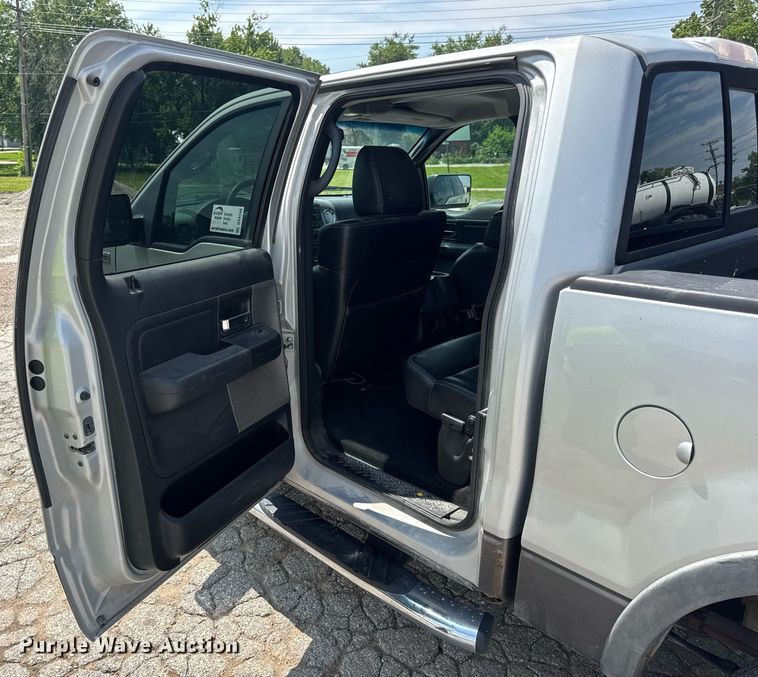 image for item DV4144 2007 Ford F150 SuperCrew pickup truck