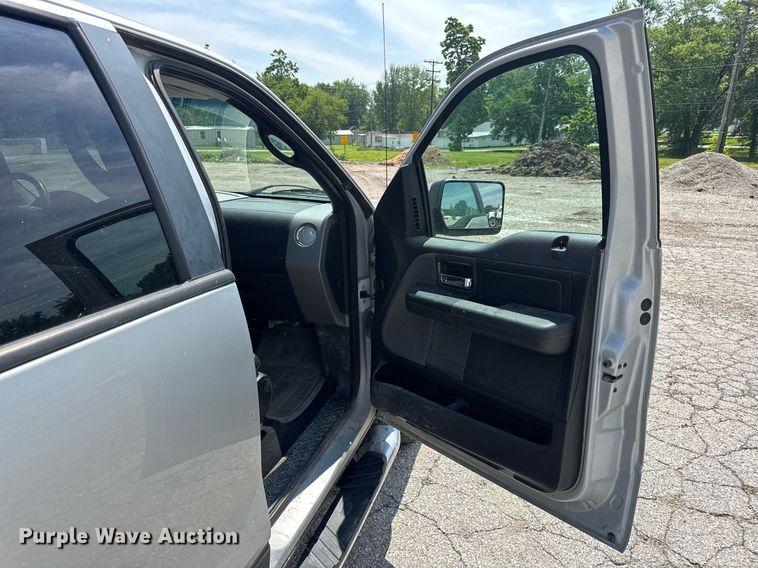 image for item DV4144 2007 Ford F150 SuperCrew pickup truck