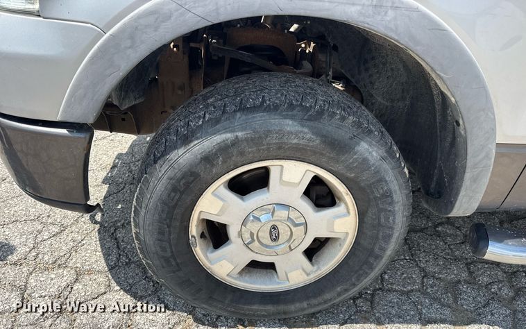 image for item DV4144 2007 Ford F150 SuperCrew pickup truck