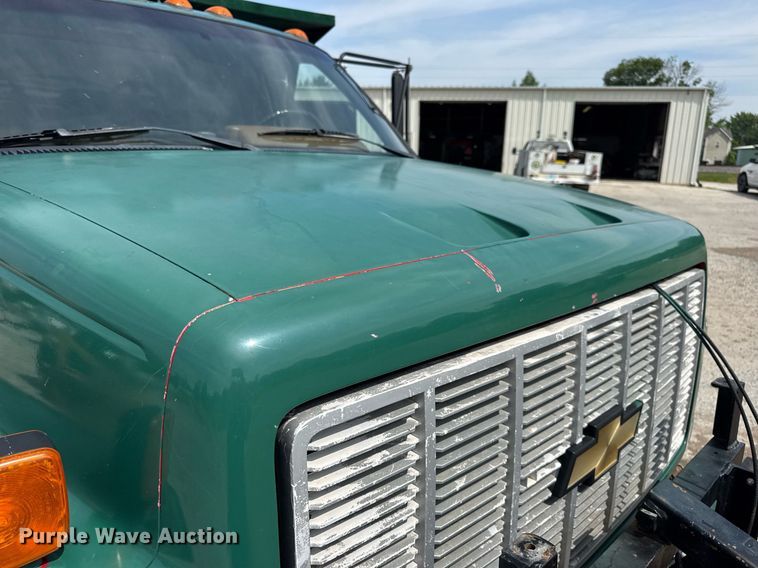 image for item DV4146 1990 Chevrolet C7 dump truck