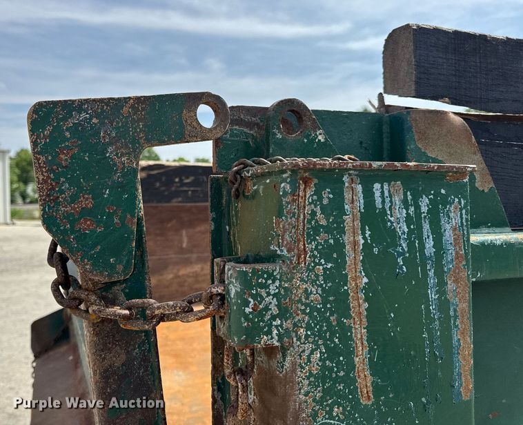 image for item DV4146 1990 Chevrolet C7 dump truck