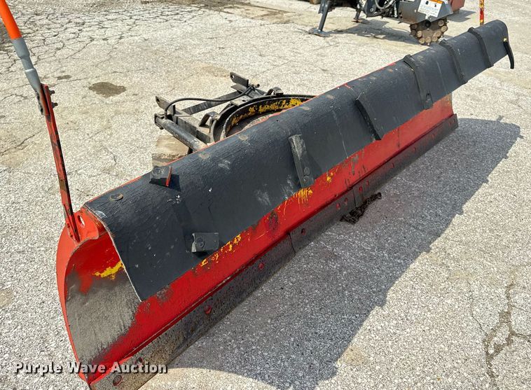 image for item DV4146 1990 Chevrolet C7 dump truck