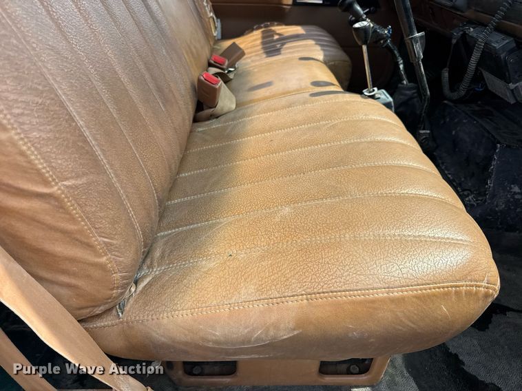 image for item DV4146 1990 Chevrolet C7 dump truck