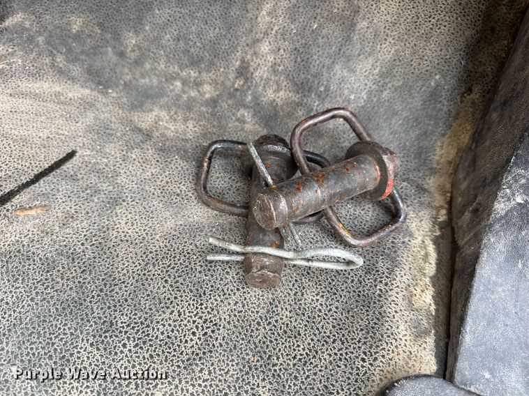 image for item DV4146 1990 Chevrolet C7 dump truck