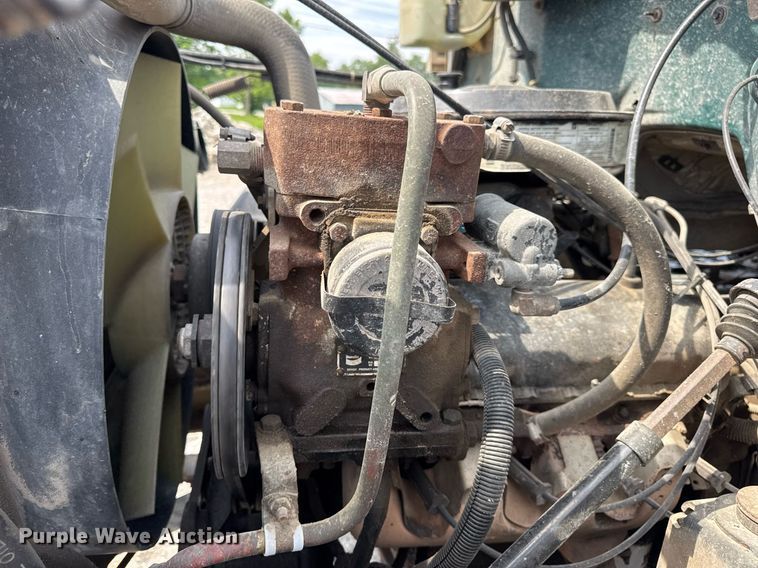 image for item DV4146 1990 Chevrolet C7 dump truck