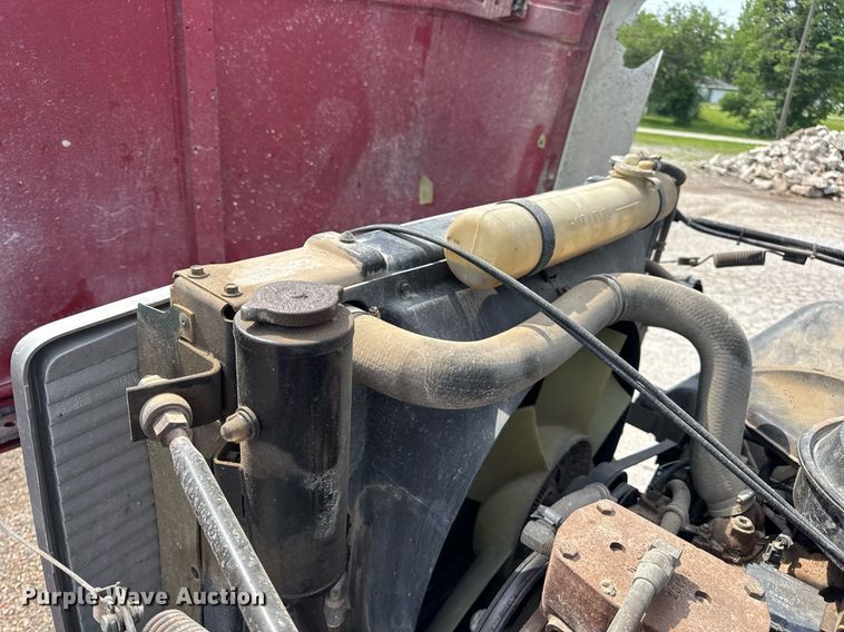 image for item DV4146 1990 Chevrolet C7 dump truck