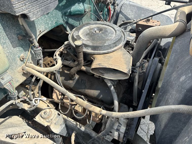 image for item DV4146 1990 Chevrolet C7 dump truck