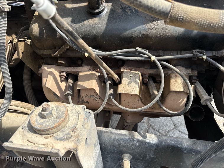 image for item DV4146 1990 Chevrolet C7 dump truck