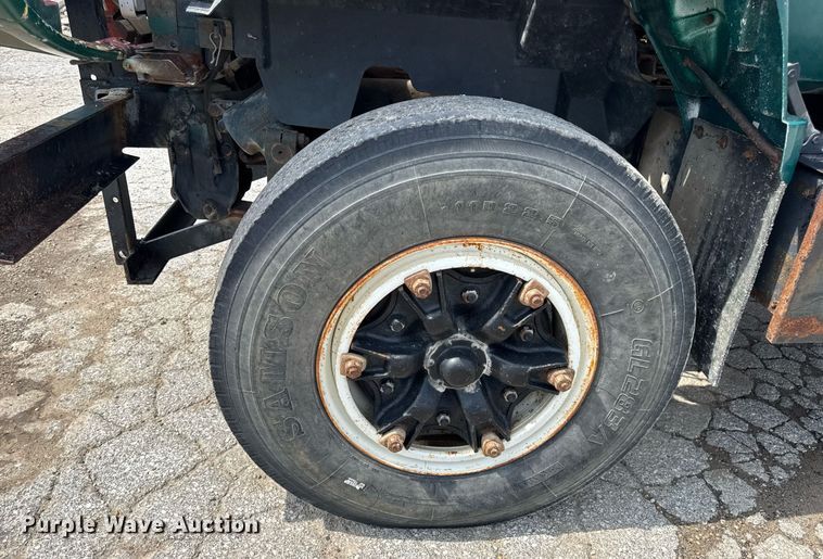 image for item DV4146 1990 Chevrolet C7 dump truck