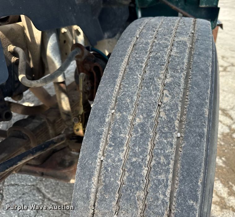 image for item DV4146 1990 Chevrolet C7 dump truck