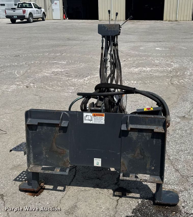 image for item DV4147 Alitec SG20ALITEC skid steer stump grinder