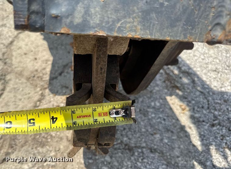 image for item DV4147 Alitec SG20ALITEC skid steer stump grinder