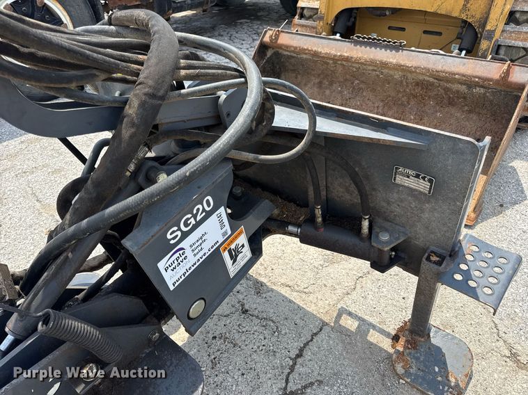 image for item DV4147 Alitec SG20ALITEC skid steer stump grinder