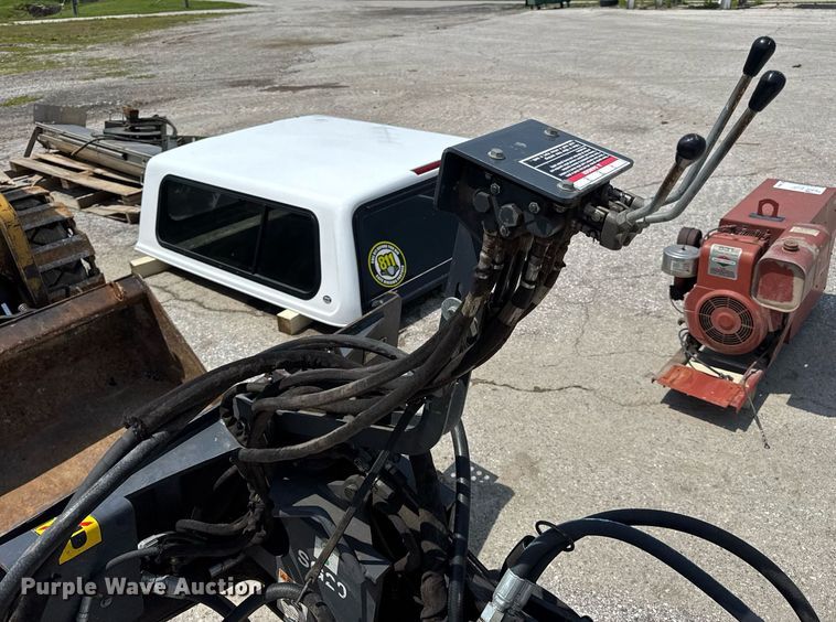 image for item DV4147 Alitec SG20ALITEC skid steer stump grinder